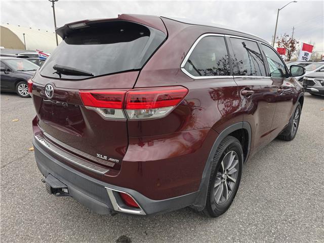 2017 Toyota Highlander XLE in Ottawa - Image 13 of 37
