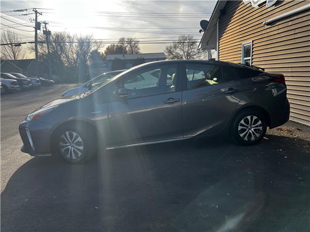 2019 Toyota Prius Base in Sussex - Image 3 of 16