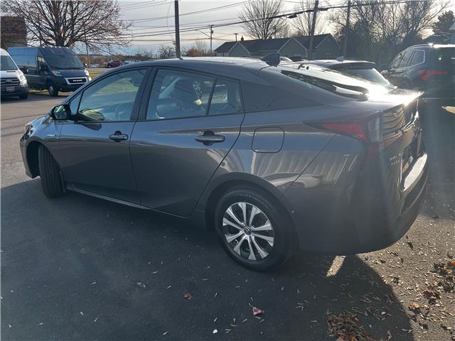 2019 Toyota Prius Base in Sussex - Image 4 of 16