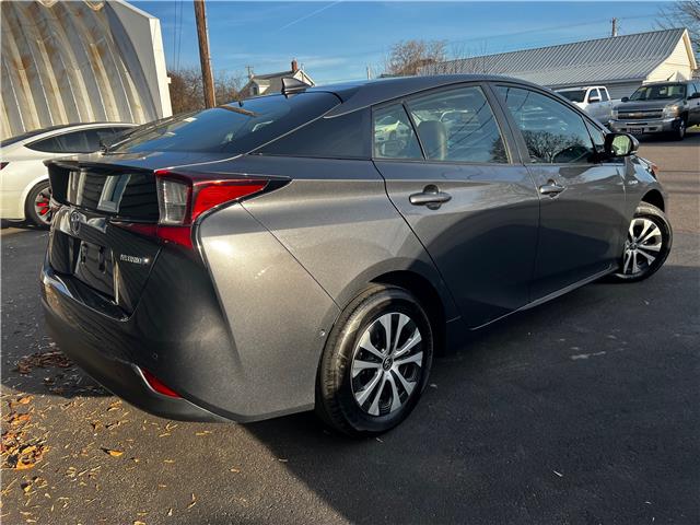 2019 Toyota Prius Base in Sussex - Image 5 of 16
