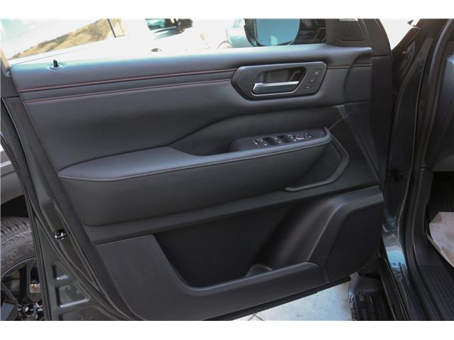 2026 Nissan Armada PRO-4X (Stk: T26140) in Kamloops - Image 12 of 21