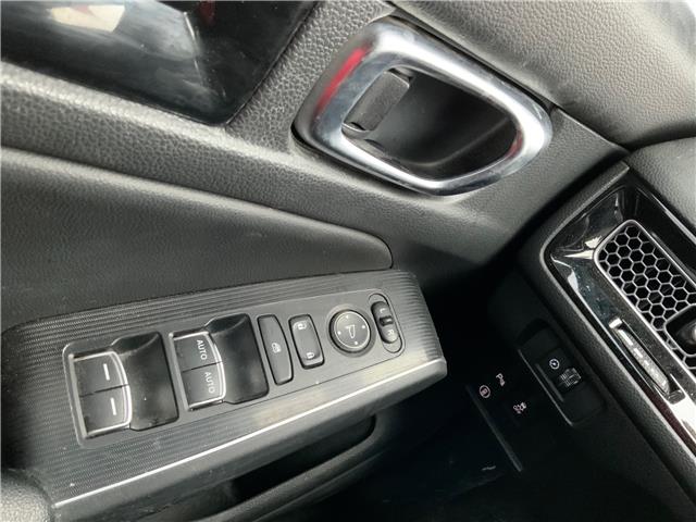 2022 Honda Civic Sport Touring (Stk: S0210B) in London - Image 14 of 23