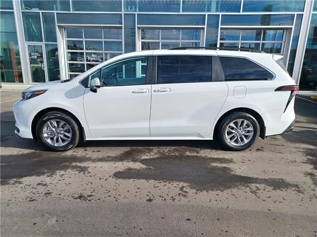 2025 Toyota Sienna LE 8-Passenger (Stk: 2538891) in Regina - Image 5 of 26