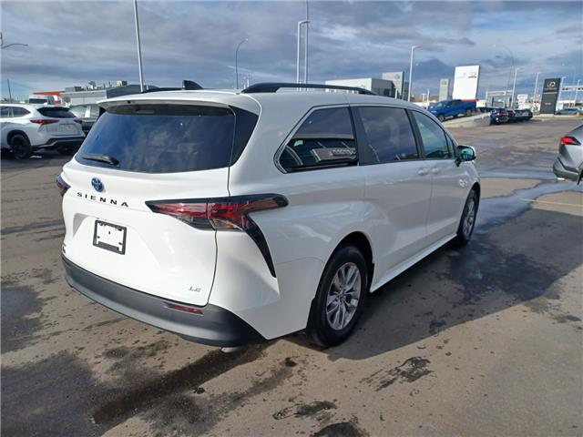 2025 Toyota Sienna LE 8-Passenger (Stk: 2538891) in Regina - Image 7 of 26