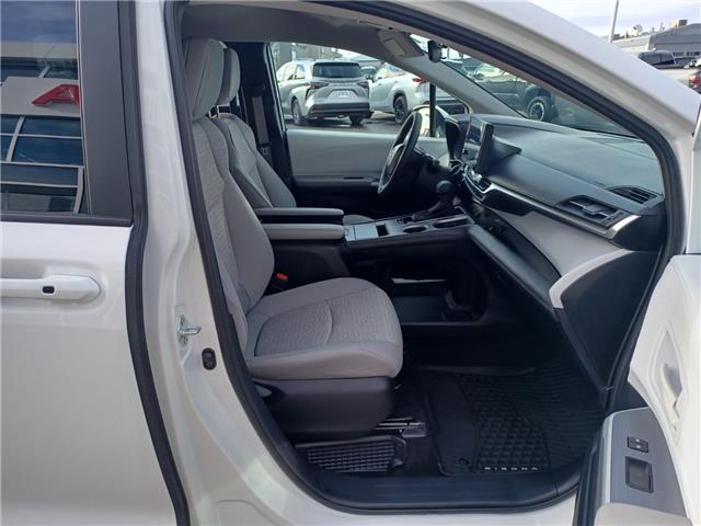 2025 Toyota Sienna LE 8-Passenger (Stk: 2538891) in Regina - Image 23 of 26