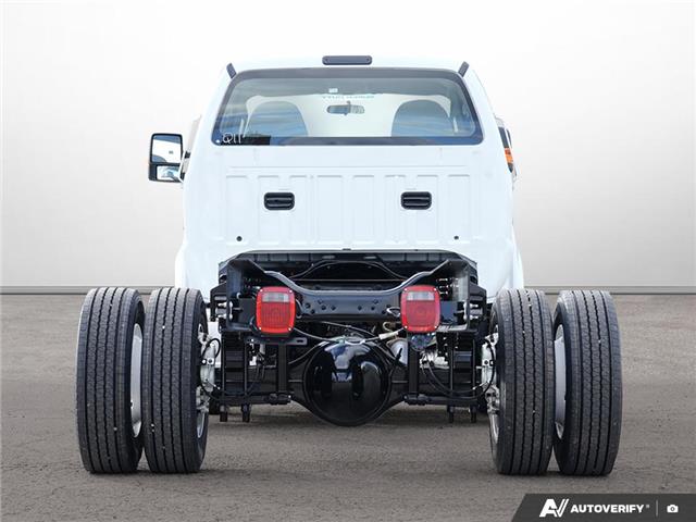 2026 Ford F-650 Diesel Base (Stk: 6-26CV0003) in Whitby - Image 5 of 27