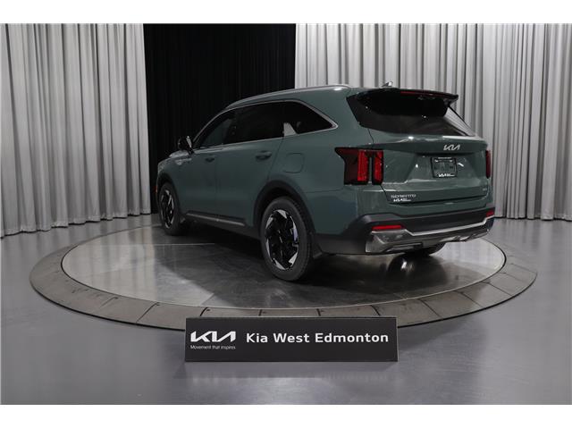 2026 Kia Sorento Plug-In Hybrid SX (Stk: 26732) in Edmonton - Image 4 of 35 2026 Kia Sorento Plug-In Hybrid SX (Stk: 26732) in Edmonton - Image 4 of 35