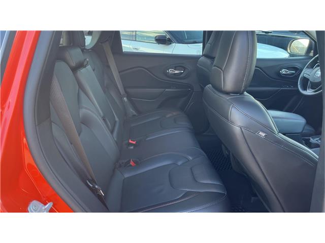 2021 Jeep Cherokee Trailhawk (Stk: 1313A) in Kamloops - Image 12 of 29