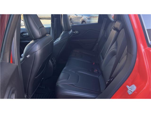 2021 Jeep Cherokee Trailhawk (Stk: 1313A) in Kamloops - Image 14 of 29