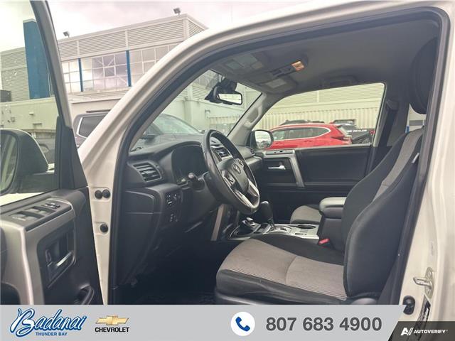 2022 Toyota 4Runner Base (Stk: 9255A) in Thunder Bay - Image 8 of 14