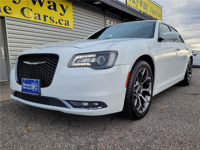 2016 Chrysler 300 300S | NAVI | PANO ROOF | REMOTE START | LEATHER (Stk: H22161B) in St. Catharines - Image 3 of 29