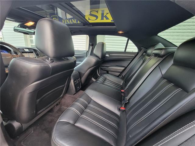 2016 Chrysler 300 300S | NAVI | PANO ROOF | REMOTE START | LEATHER (Stk: H22161B) in St. Catharines - Image 20 of 29