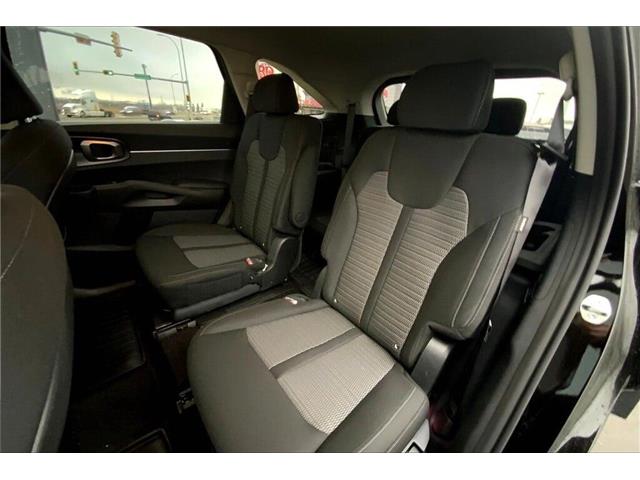 2026 Kia Sorento Hybrid LX (Stk: TSR4412) in Sherwood Park - Image 10 of 13