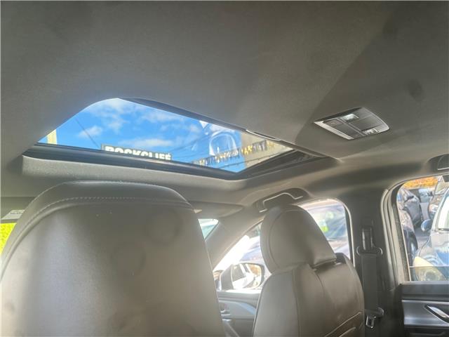 2022 Mazda CX-9 Signature (Stk: M613745) in Scarborough - Image 11 of 20