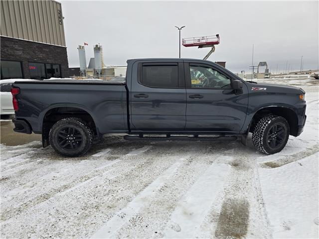 2019 Chevrolet Silverado 1500 Silverado Custom Trail Boss in Saskatoon - Image 4 of 12