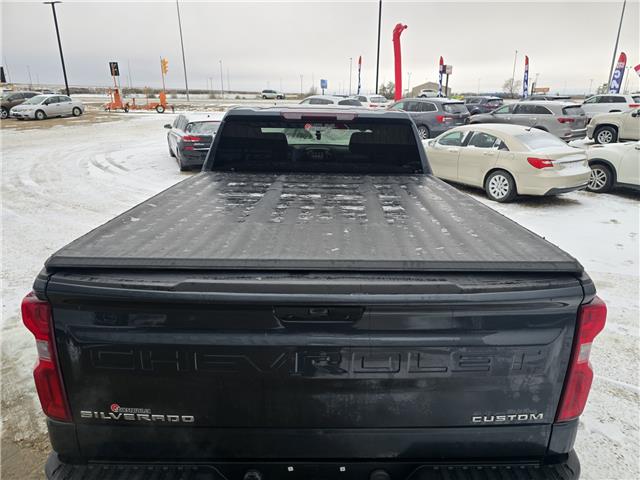 2019 Chevrolet Silverado 1500 Silverado Custom Trail Boss in Saskatoon - Image 7 of 12