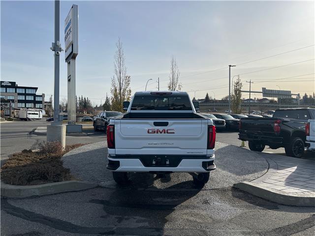 2026 GMC Sierra 3500HD Denali (Stk: TF150197) in Calgary - Image 4 of 24
