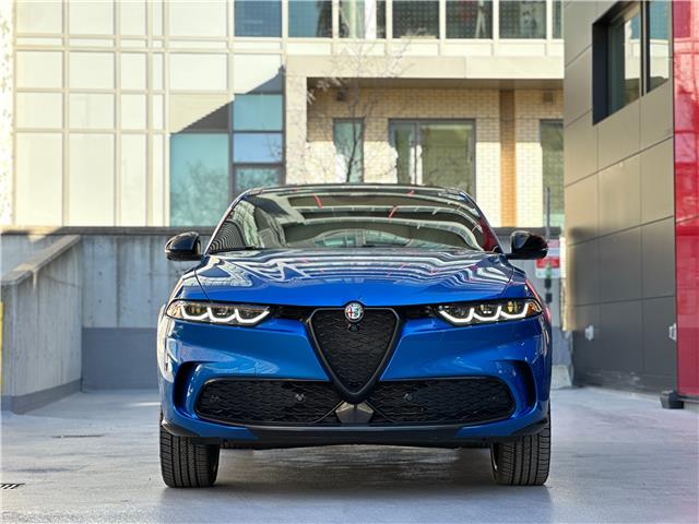 2025 Alfa Romeo Tonale PHEV Base (Stk: 624AR) in Toronto - Image 3 of 30
