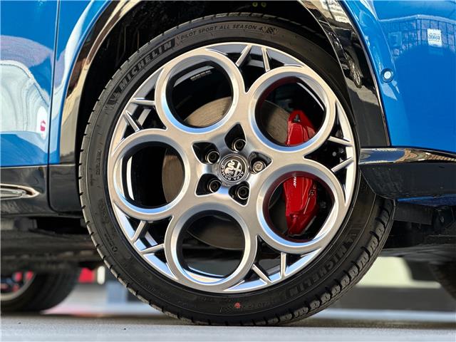 2025 Alfa Romeo Tonale PHEV Base (Stk: 624AR) in Toronto - Image 10 of 30