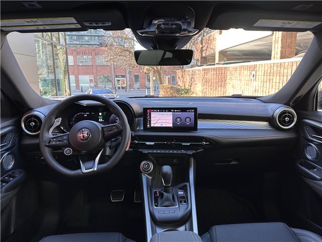 2025 Alfa Romeo Tonale PHEV Base (Stk: 624AR) in Toronto - Image 16 of 30