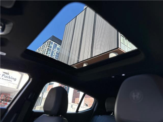 2025 Alfa Romeo Tonale PHEV Base (Stk: 624AR) in Toronto - Image 21 of 30