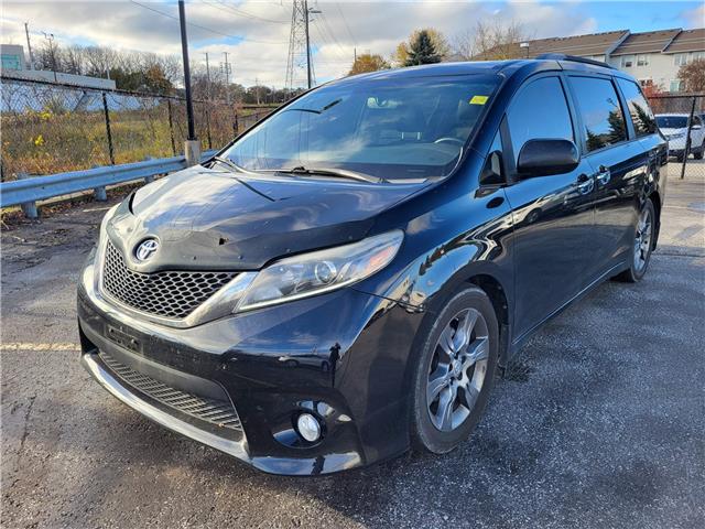 2016 Toyota Sienna SE 8 Passenger (Stk: 25-3335AB) in Newmarket - Image 1 of 9