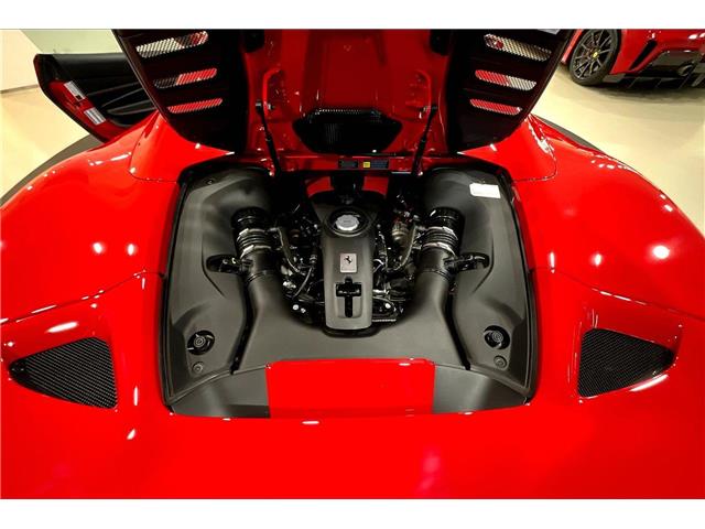 2022 Ferrari F8 Spider Base (Stk: C0307) in Richmond - Image 16 of 19 2022 Ferrari F8 Spider Base (Stk: C0307) in Richmond - Image 16 of 19