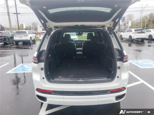 2024 Jeep Grand Cherokee L Summit (Stk: 163886) in London - Image 12 of 26