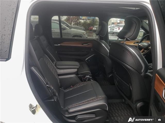 2024 Jeep Grand Cherokee L Summit (Stk: 163886) in London - Image 23 of 26