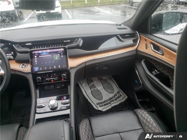 2024 Jeep Grand Cherokee L Summit (Stk: 163886) in London - Image 25 of 26