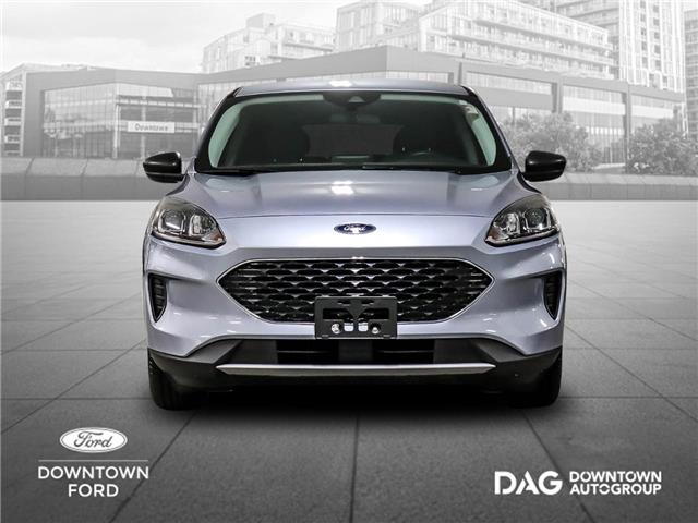 2022 Ford Escape SE Hybrid (Stk: 250977L) in Toronto - Image 2 of 23