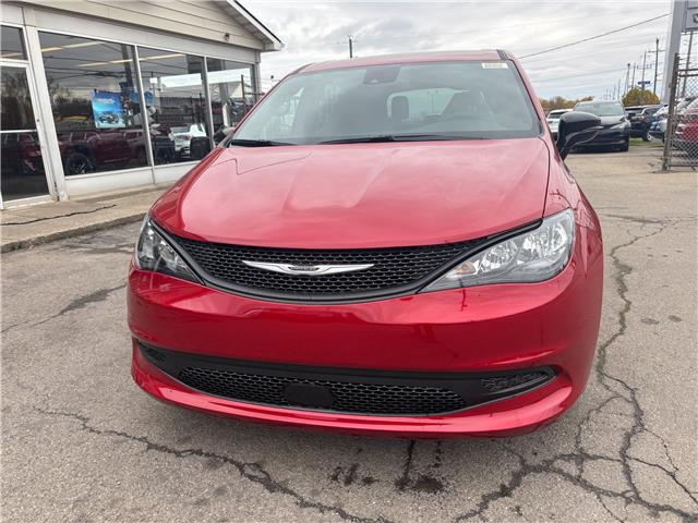 2026 Chrysler Grand Caravan SXT (Stk: 7462) in Fort Erie - Image 2 of 12
