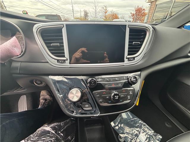 2026 Chrysler Grand Caravan SXT (Stk: 7462) in Fort Erie - Image 11 of 12