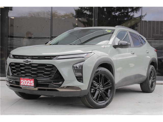 2025 Chevrolet Trax ACTIV (Stk: 1725CX8827A) in London - Image 1 of 26