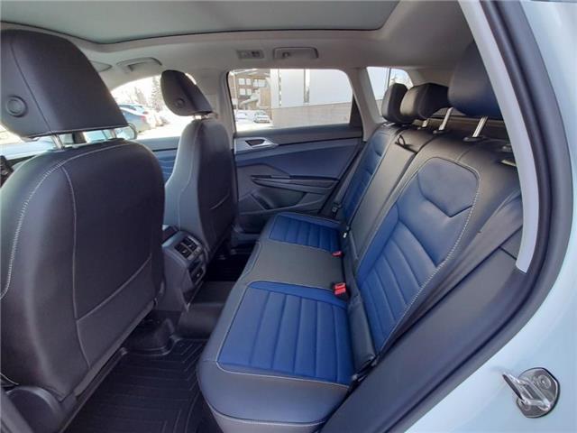 2025 Volkswagen Taos Highline (Stk: 250103) in Regina - Image 9 of 28