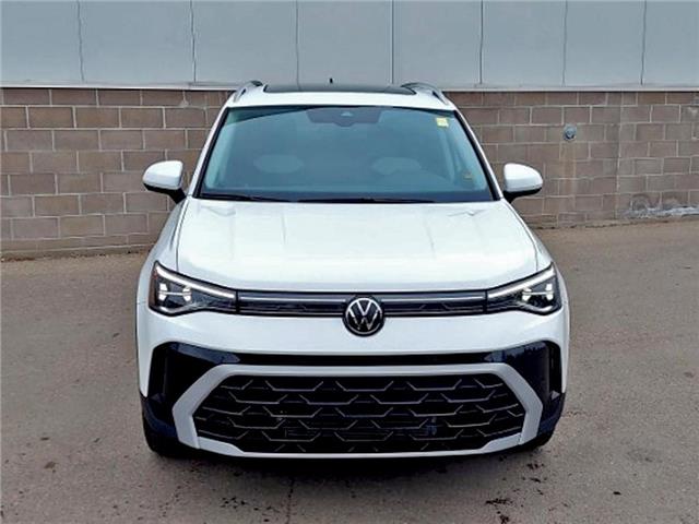2025 Volkswagen Taos Highline (Stk: 250157) in Regina - Image 2 of 43