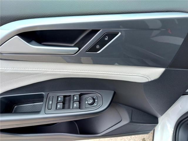 2025 Volkswagen Taos Highline (Stk: 250209) in Regina - Image 16 of 42
