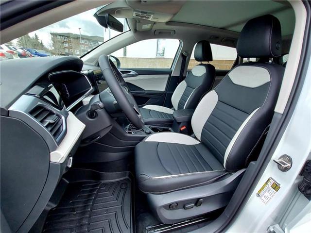 2025 Volkswagen Taos Highline (Stk: 250209) in Regina - Image 19 of 42