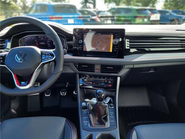 2025 Volkswagen Jetta GLI Autobahn (Stk: 250469) in Regina - Image 20 of 43