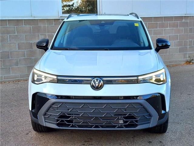 2026 Volkswagen Taos Comfortline Black Edition (Stk: 260027) in Regina - Image 2 of 44