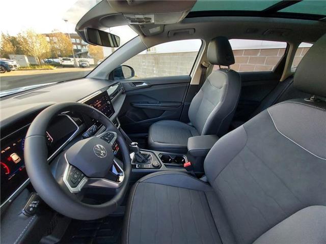 2026 Volkswagen Taos Comfortline Black Edition (Stk: 260027) in Regina - Image 18 of 44