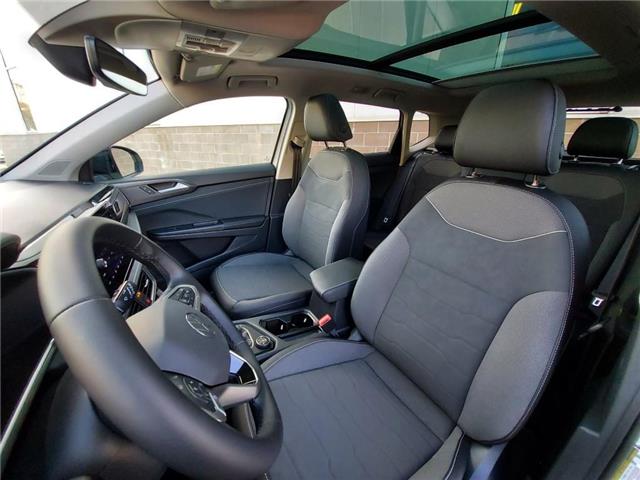 2026 Volkswagen Taos Comfortline Black Edition (Stk: 260027) in Regina - Image 19 of 44