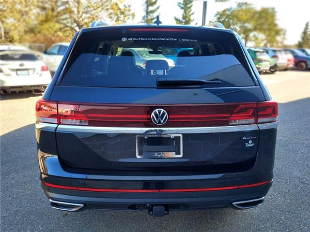 2026 Volkswagen Atlas 2.0 TSI Highline (Stk: 260036) in Regina - Image 11 of 47