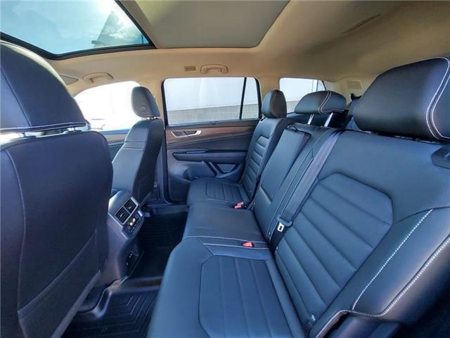 2026 Volkswagen Atlas 2.0 TSI Highline (Stk: 260036) in Regina - Image 22 of 47