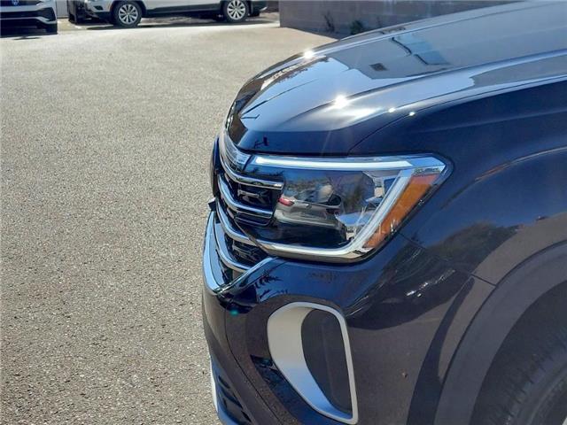 2026 Volkswagen Atlas 2.0 TSI Highline (Stk: 260030) in Regina - Image 7 of 43