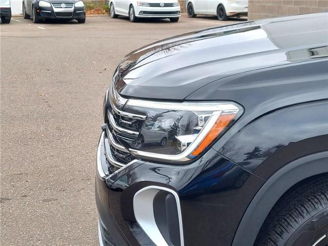 2026 Volkswagen Atlas 2.0 TSI Highline (Stk: 260037) in Regina - Image 7 of 45