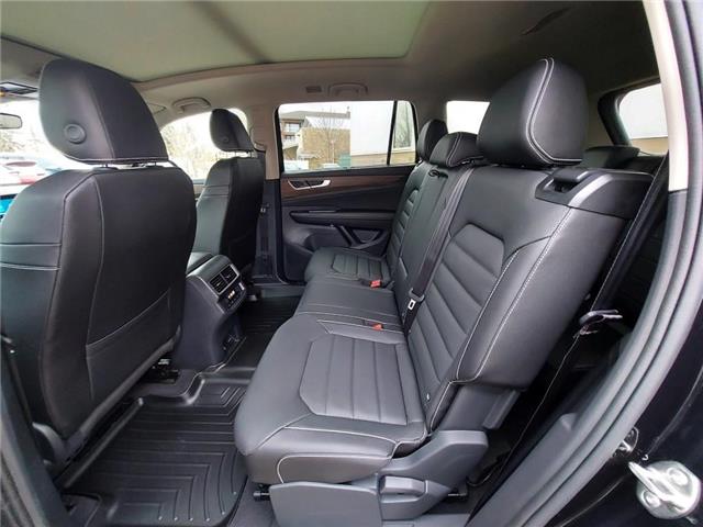 2026 Volkswagen Atlas 2.0 TSI Highline (Stk: 260037) in Regina - Image 23 of 45