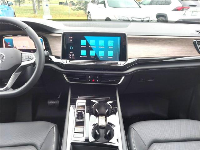 2026 Volkswagen Atlas 2.0 TSI Highline (Stk: 260037) in Regina - Image 27 of 45