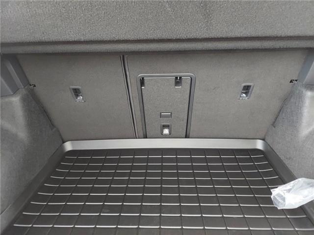 2026 Volkswagen Taos Highline (Stk: 260053) in Regina - Image 13 of 41