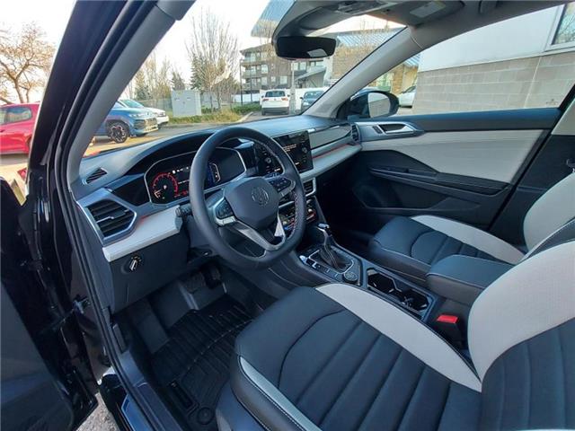 2026 Volkswagen Taos Highline (Stk: 260053) in Regina - Image 17 of 41